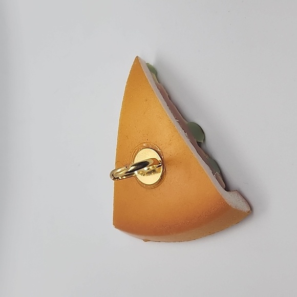 JUMBO PIZZA SLICE RING #4 🍕 - Picture 2 of 3